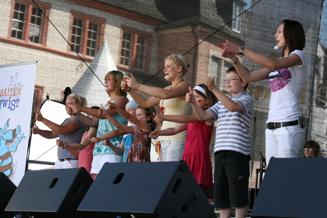 gal/2010/2010 Saitentwist Trier/2010 Saitentwist Trier 27.Juni Altstadtfest 203.jpg